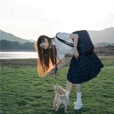 小小的追球